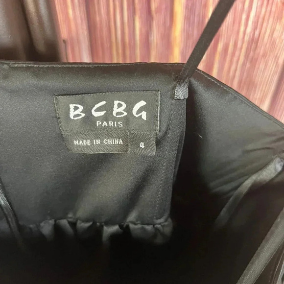 Black strapless dress by BCBG Paris in a size 4 - Picture 3 of 6